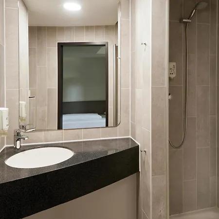 B&B Hotel Darmstadt Hotel 3*
