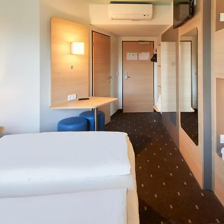 Hotel B&B Hotel Darmstadt 3*